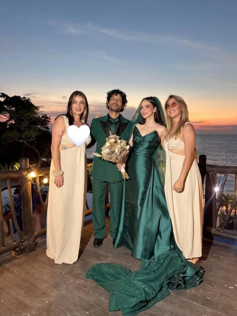 💍 Paty Cantú y Christian Vázquez se casan en una ceremonia íntima en la Riviera Nayarit 589443530 1296556435832844 7992735637255403906 n