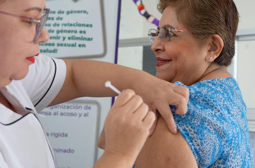 🔵 AUTORIDADES DE SALUD INTENSIFICAN ACCIONES PREVENTIVAS EN EL ESTADO whatsapp image 2026 01 19 at 3.16.37 pm